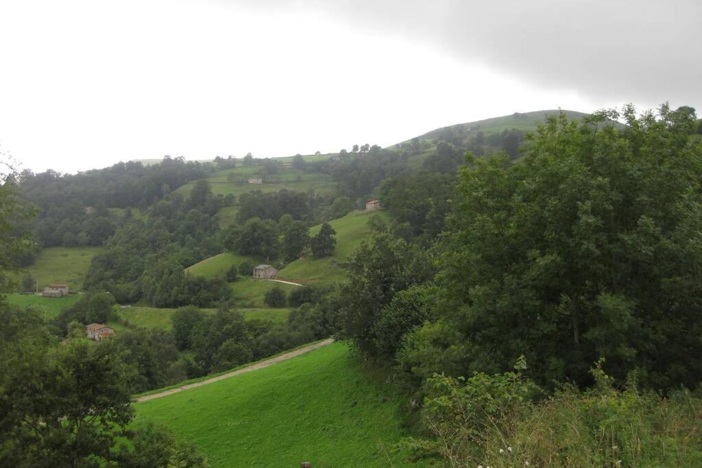 Los Pradones San Roque de Ríomiera Exteriér fotografie